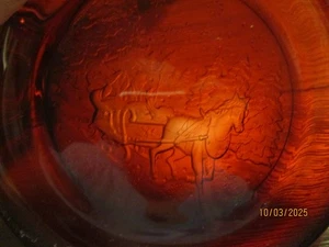 Vintage Arcoroc Ruby Red Sleigh Ride Plates 7 1/2 in Set of 6 - Picture 1 of 4