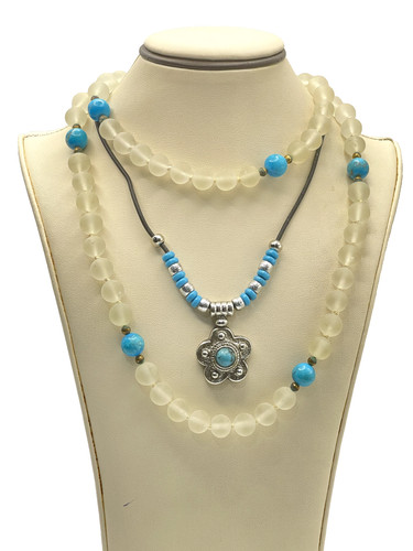 VETEMENTS Collane di perline finte turchesi placcate argento 20" 28"