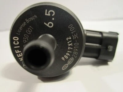 Purge Control Valve for 2007 2008 2009 2010 KIA RONDO 2.7L - Image 1 of 2