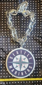 Seattle Mariners Oversized MLB Fan Chain Necklace Foam - Picture 1 of 1