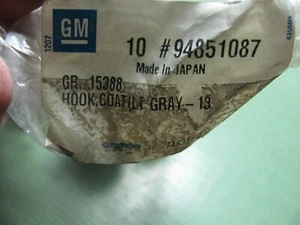 NOS GM 9485187 Coat Hook Light Gray-13 1989-1997 Prizm - Picture 1 of 2