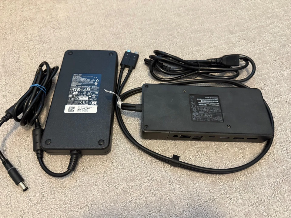 Dell WD19DCS Docking Station - Black w/ 240W A/C Adapter - Image 1 of 1