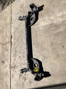 2014 NISSAN VERSA Rear Suspension Crossmember Load Axle Beam OEM Engine Cradle M - Picture 1 of 12