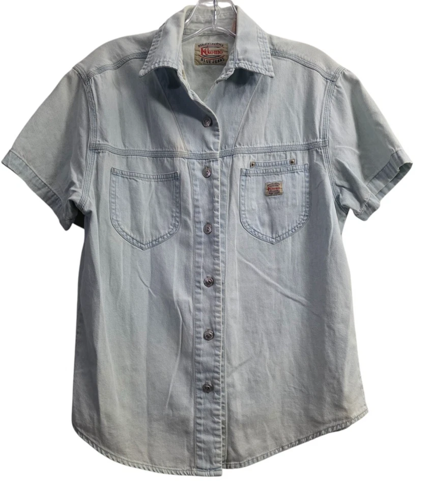 Camisa de mezclilla azul de colección Ki Ko Mo para mujer pequeña con botones bolsillos de algodón Foto 1 de 4