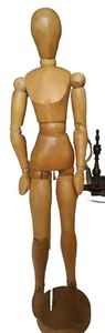 GROSSE VINTAGE SCHAUFENSTERPUPPE FÜR ZEICHNUNG B.ARTI AUS HOLZ SCHWENKBAR H. CM 43 - Bild 1 von 8