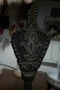 antique prime 900 leather & wood mantle with bronze inlay??? cm 50 laws. - Picture 1 of 7