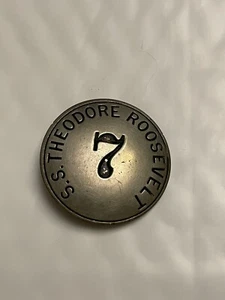 S.S. Theodore Roosevelt #7 Pin Button Anstecker silberfarben Vintage Mitarbeiter Pin? - Bild 1 von 2