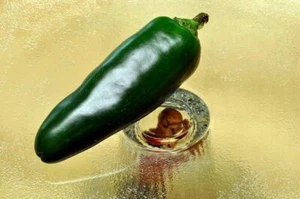 Giant Jalapeno Chili - 5+ seeds - Heirloom Vegetable Seeds! Ch 197 - Picture 1 of 1