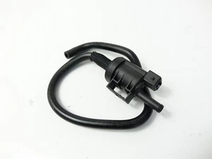 Válvula de ventilación depósito 16138567224 BMW F 750 GS 850 GS K80/81 Sensor depósito - Imagen 1 de 3