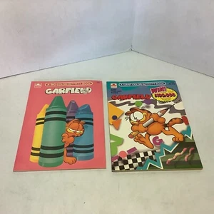 New Lot of 2 Vintage 1988 & 1989 Golden Book Garfield Coloring & Activity Book - Picture 1 of 4