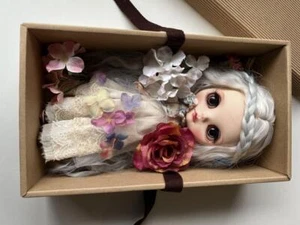 Custom Blythe - Picture 1 of 5