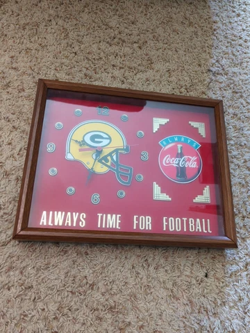 Vintage Coca Cola Green Bay Packers Framed Wall Clock, untested/not working Cover