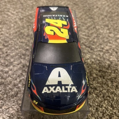 NASCAR AUTHENTICS WILLIAM BYRON #24 AXALTA VHTF 1:24 Scale - Image 1 of 4