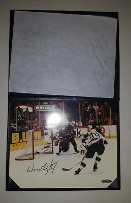 98-99 McDonald's Wayne Gretzky Autographed (authn.) 8"x10" Photo Entitled 802  - Image 1 of 4