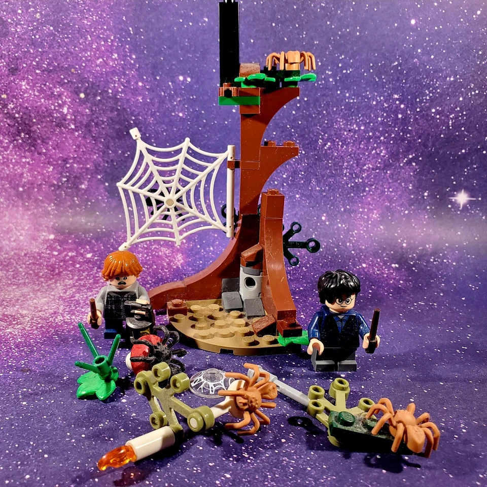 LEGO Harry Potter: Aragog's Lair w/ Minifigs. Incomplete Spiders. - Image 1 of 1