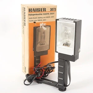 KAISER 3073 1000w 220v TILT HEAD VIDEO LIGHT  With CAMERA BRACKET ORIGINAL BOX - Picture 1 of 5