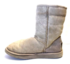 UGG Australia Beige Leather Sheepskin Women's Ladies Warm Winter Boots Size W9 - Picture 1 of 12