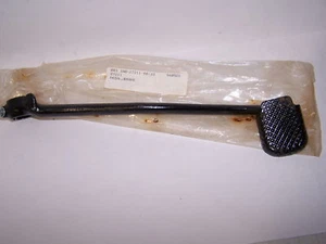 YAMAHA RD400 NEW OEM  BRAKE LEVER PEDAL RD 400   1A0-27211-00-33 - Picture 1 of 3