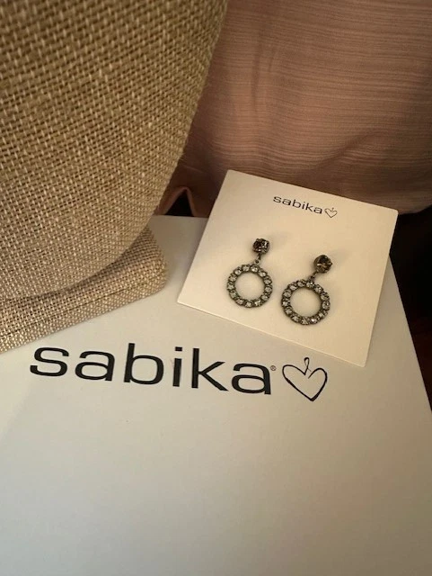 Pendientes colgantes Sabika Worldwide Circle de colección cápsula otoño/invierno 2021 Foto 1 de 1