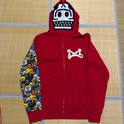 SUDADERA CON CAPUCHA A BATHING APE BABY MILO BONE L 380585 Foto 1 de 4