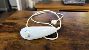 Nintendo Wii Nunchuk White Controller Official - Picture 1 of 2