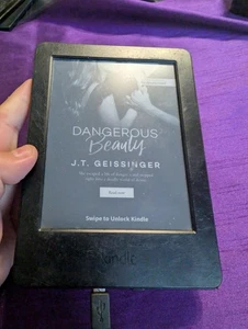 Amazon Kindle WP63GW (7th Generation), please read description  - Picture 1 of 8
