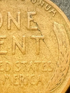 1941 Wheat Penny Error ~ Cracked Planchet Reverse ~ #E04 - Picture 1 of 11