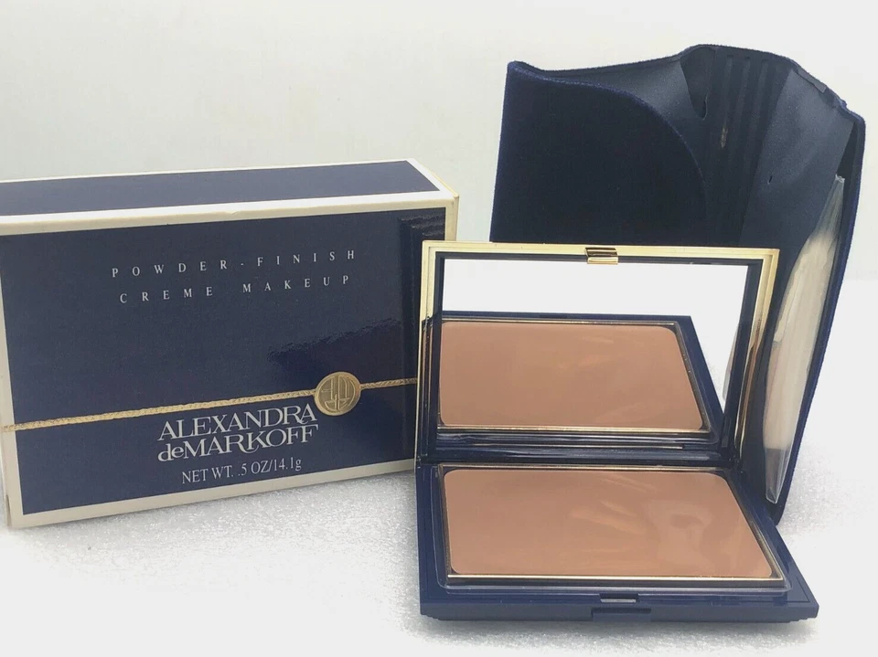 NEW w/ box ALEXANDRA DE MARKOFF Powder Finish Creme Makeup  88 1/2  **SOLD AS-IS - Image 1 of 4