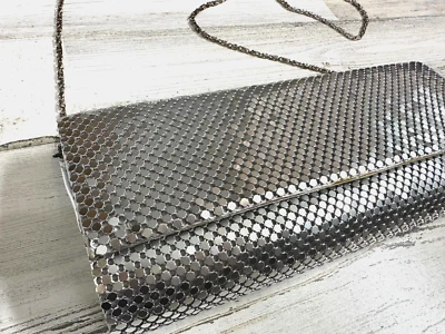 Vintage Silver Metal Sequin Chain Mail Mesh Clutch Evening Purse Glam Disco - Image 1 of 4