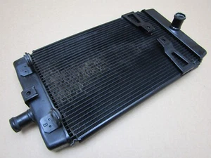 Triumph Bonneville Bobber T120 2016 radiator (13946) - Picture 1 of 11