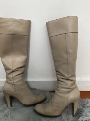 Juicy Couture Talla 9M Ecuestre Montar Hasta la Rodilla Lateral Cremallera Cuero Botas Crema Foto 1 de 4