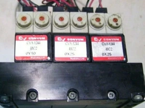 CONJUNTO GENERADOR DE VACÍO TRIPLE CONVUM CVX-1244-MC2 CON VÁLVULAS Y PRENSA CTRL P3086B - Imagen 1 de 7