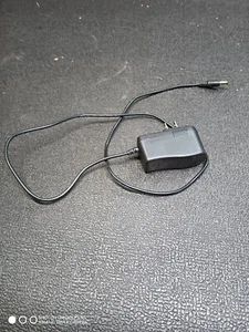 AC/DC Adapter Netzteil TSL-1681 5V 1A Ladegerät Wandstecker - Bild 1 von 6