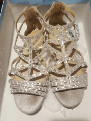 Antonio Melani Eliston Chalk Dress Sandals Size 5.5 - Image 1 of 4