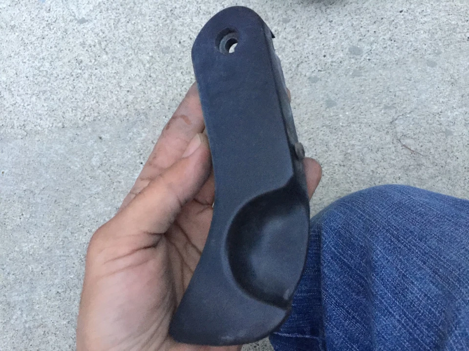 BMW E39 M5 E38 740iL 740i 750iL 735iL 540i 730i 528i 728i hood release handle - Image 1 of 1