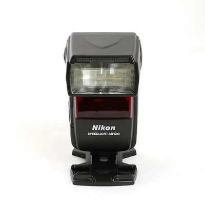 Nikon SB-600 Speedlight Flash Excellent Condition JAPAN - Image 1 of 4