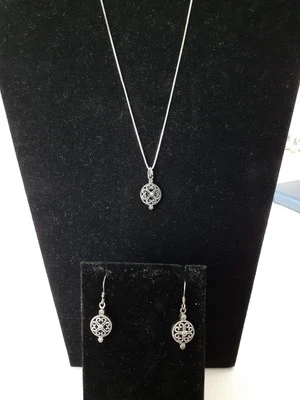 Colgante/pendientes de plata esterlina 925 de colección de marcasita CW cadena de caja de ley de 17 1/2" Foto 1 de 4