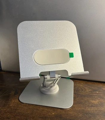 LISEN Q18 Desktop Tablet Stand * Silver * Foldable * Adjustable * New in Box! - Image 1 of 4