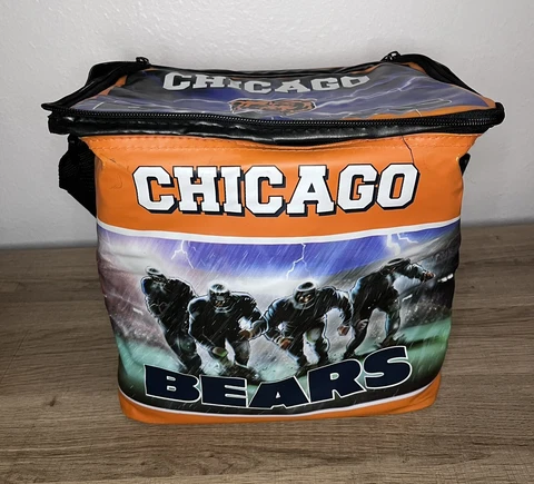 Chicago Bears Vintage Style Lunch Box - Great Condition Cover