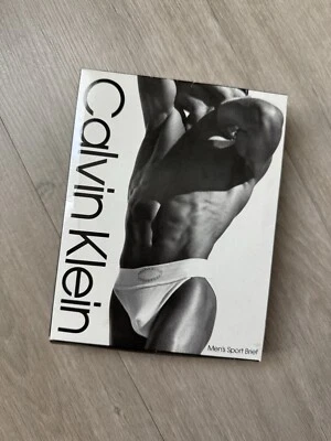 RARO NUEVO VINTAGE Calvin Klein Hombre Calzoncillo Deportivo Negro Mediano U1060 Foto 1 de 4