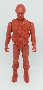 Emergency Services FIREMAN, rescue red army man Figure, Greenbrier International - Picture 1 of 5