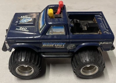 Vintage 1983 Playskool Bigfoot 4x4x4 Ford Monster Truck NOT WORKING AS-IS PARTS - Image 1 of 4