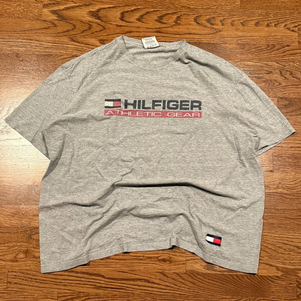 Camiseta vintage Tommy Hilfiger años 90 logotipo grande Foto 1 de 2