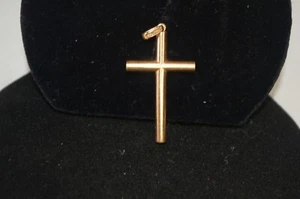 Vintage 15K ! Gold Cross Pendant- Signed Gaunt. 2.9g - Picture 1 of 2