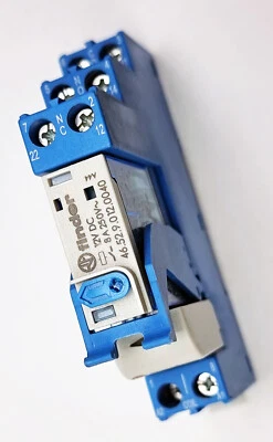 FINDER Support Relais 2x8A 250V + Relais 250V 8A - Bobine 12V - Tableau - Photo 1/4