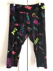 No Boundaries Women's  Capri Leggings Size XXXL (21) Black with Love & Peace - Picture 1 of 6