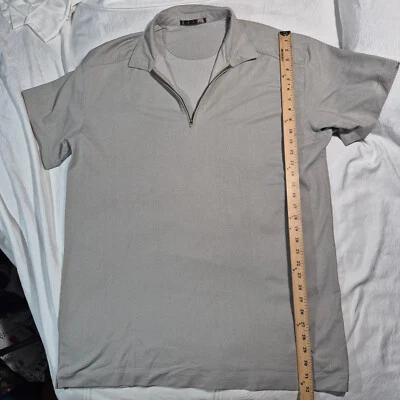 CAMISA POLO DE GOLF NIKE TIGER WOODS GRIS CON ESTAMPADO DE MICRO DIAMANTES XLT ALTA Foto 1 de 4