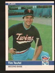 1984 Fleer Baseball #574 - Tim Teufel RC - Minnesota Twins 84-1112 - Picture 1 of 2