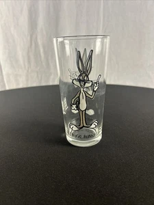 Vintage Bugs Bunny Collector Glass Pepsi 1973 Warner Brother Looney Tunes - Picture 1 of 6