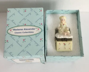 Madame Alexander Porzellan Schmuckschatulle mit Scharnier 2000 "Rosebud" - Bild 1 von 7